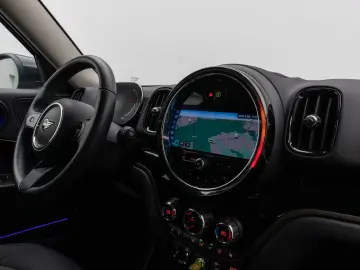 MINI Cooper SE Countryman Essential All4 Kamera DAB