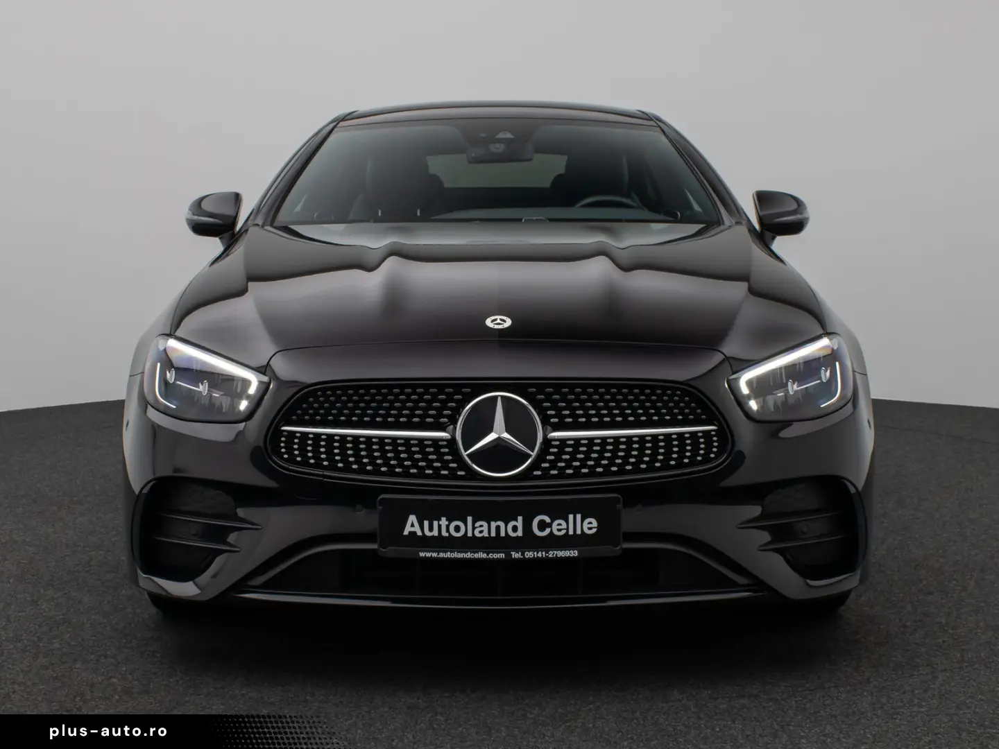 MERCEDES-BENZ E300d Coupe 4Matic AMG Panorama Kamera LED