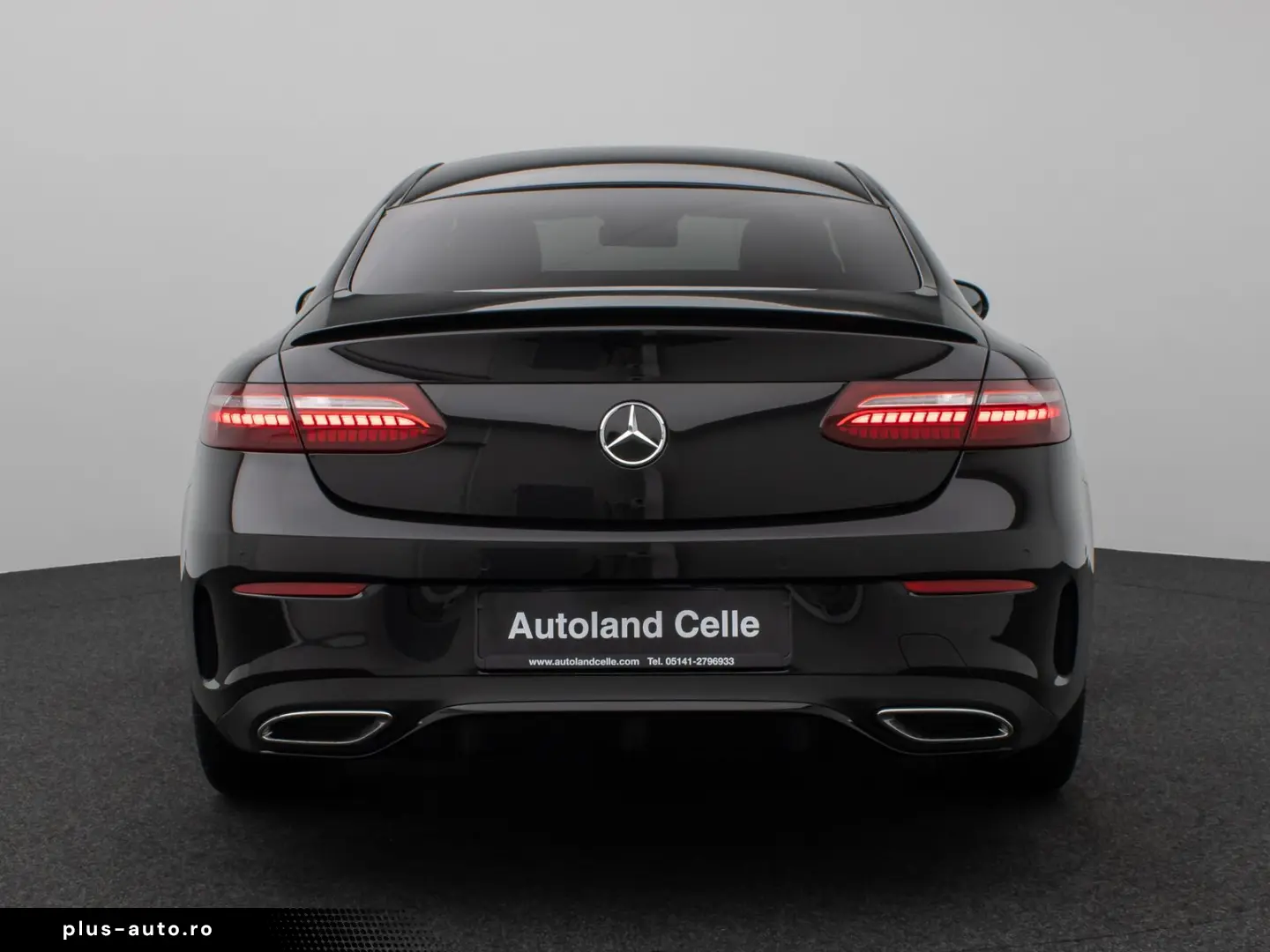 MERCEDES-BENZ E300d Coupe 4Matic AMG Panorama Kamera LED