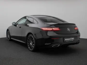 MERCEDES-BENZ E300d Coupe 4Matic AMG Panorama Kamera LED