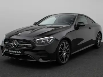 MERCEDES-BENZ E300d Coupe 4Matic AMG Panorama Kamera LED
