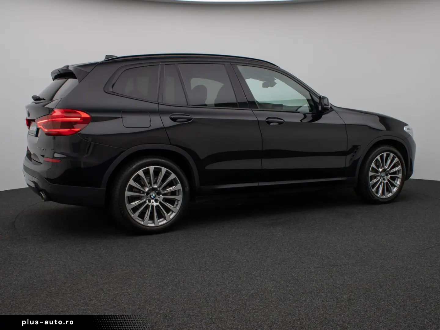 BMW X3 xD30e Panorama HUD DAB HiFi Komfort Sport 20