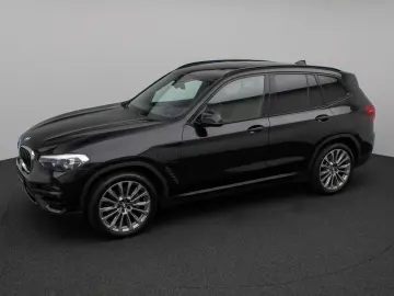 BMW X3 xD30e Panorama HUD DAB HiFi Komfort Sport 20