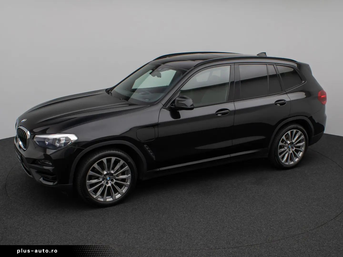BMW X3 xD30e Panorama HUD DAB HiFi Komfort Sport 20