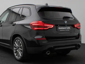 BMW X3 xD30e Panorama HUD DAB HiFi Komfort Sport 20