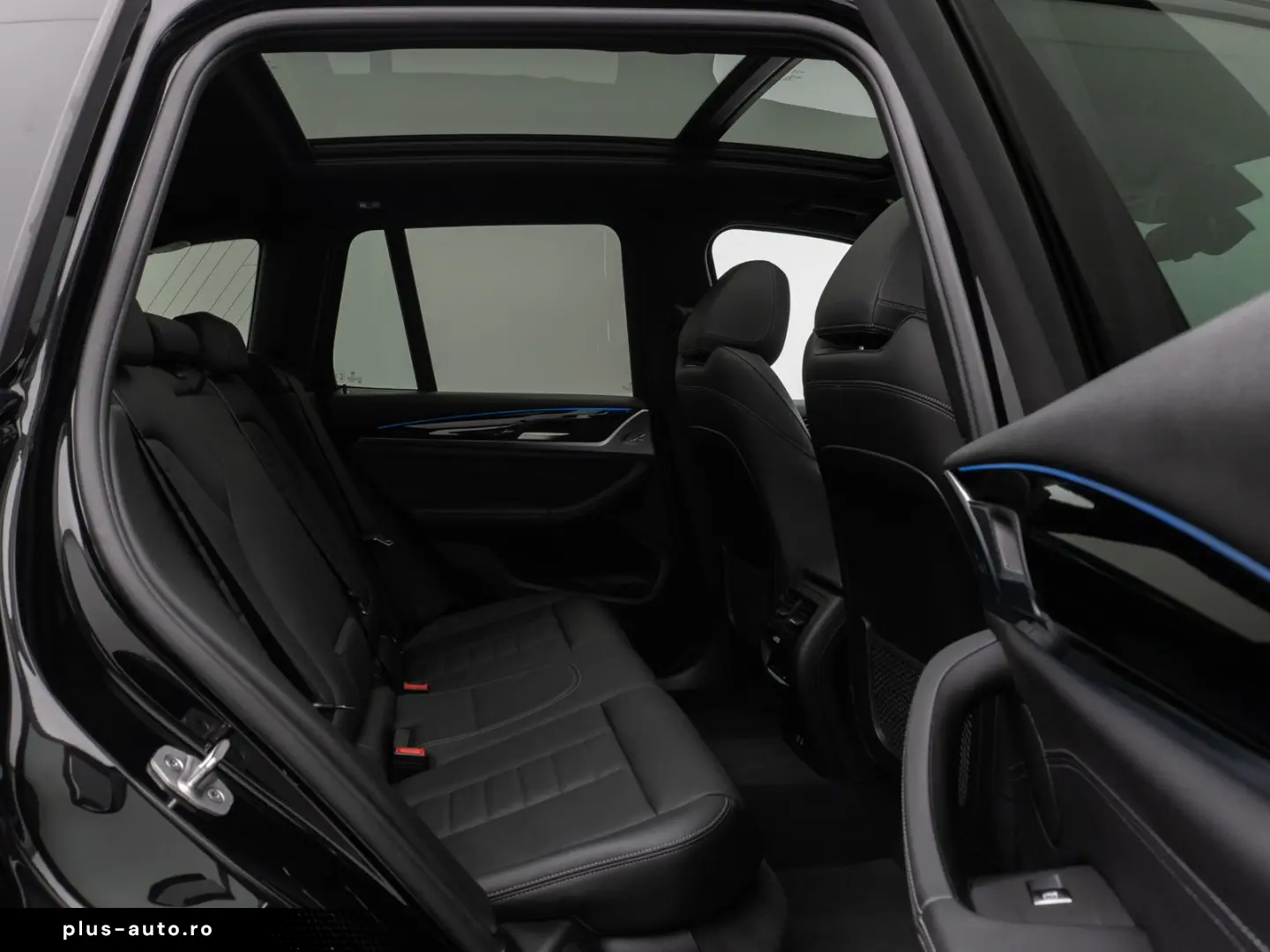 BMW X3 xD30e Panorama HUD DAB HiFi Komfort Sport 20