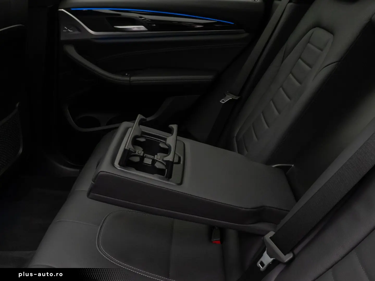 BMW X3 xD30e Panorama HUD DAB HiFi Komfort Sport 20