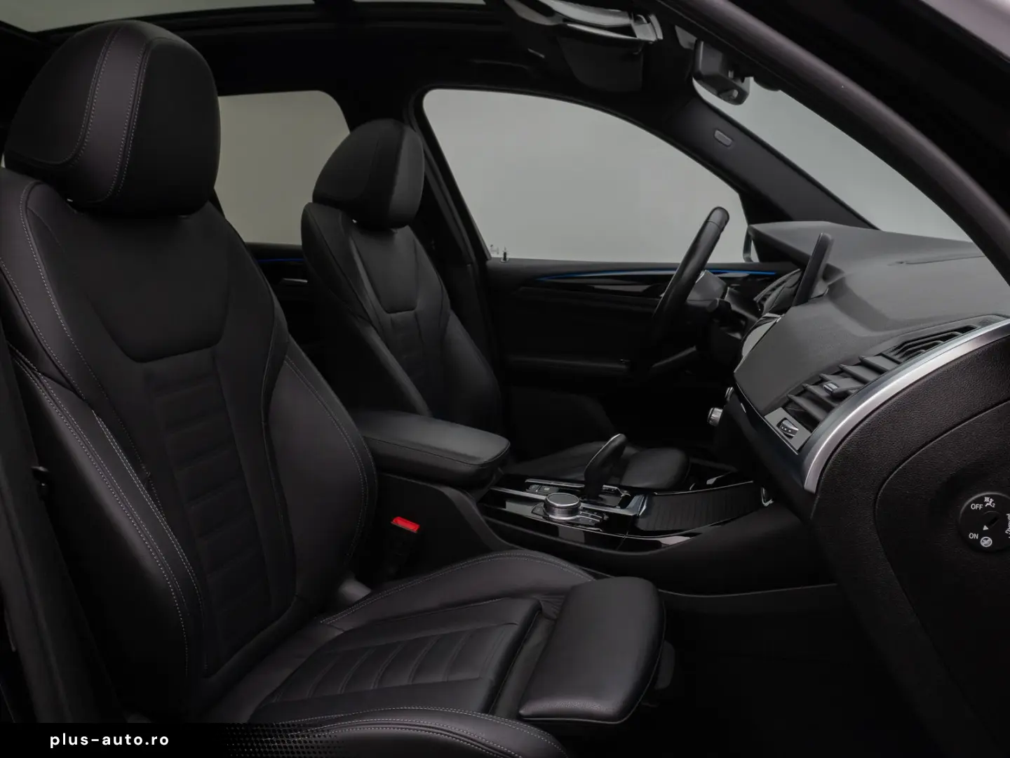 BMW X3 xD30e Panorama HUD DAB HiFi Komfort Sport 20