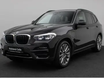 BMW X3 xD30e Panorama HUD DAB HiFi Komfort Sport 20