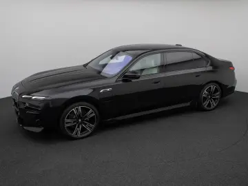 BMW M760e Sky Lounge B&W Fond Ent M-Performance Voll