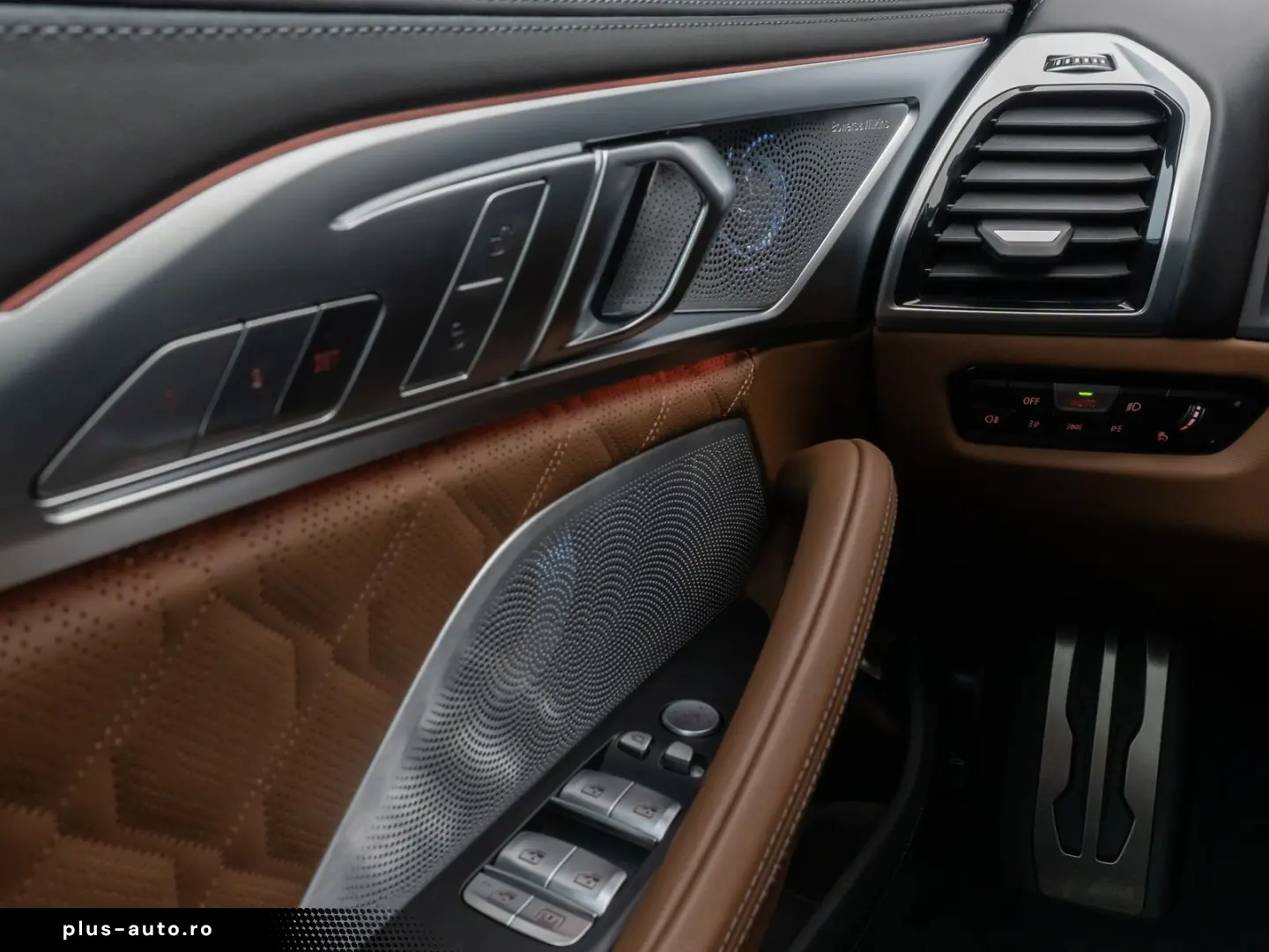 BMW M8 Competition xD Gran Coupé 360 Laser HUD B&W