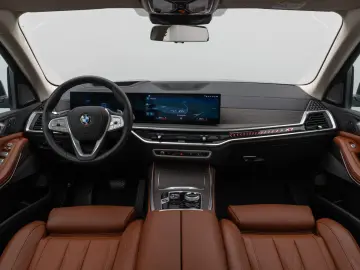 BMW X7 xD40d Panorama 360 HUD DAB H K Massage SoftCl