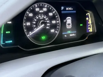 Hyundai IONIQ Hybrid 1.6GDI 2020