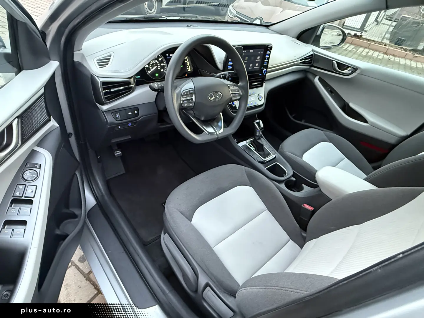 Hyundai IONIQ Hybrid 1.6GDI 2020