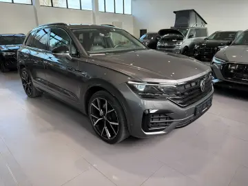 VW Touareg R-Line 4M MATRIX 360  DYN PANO STHZ AHK