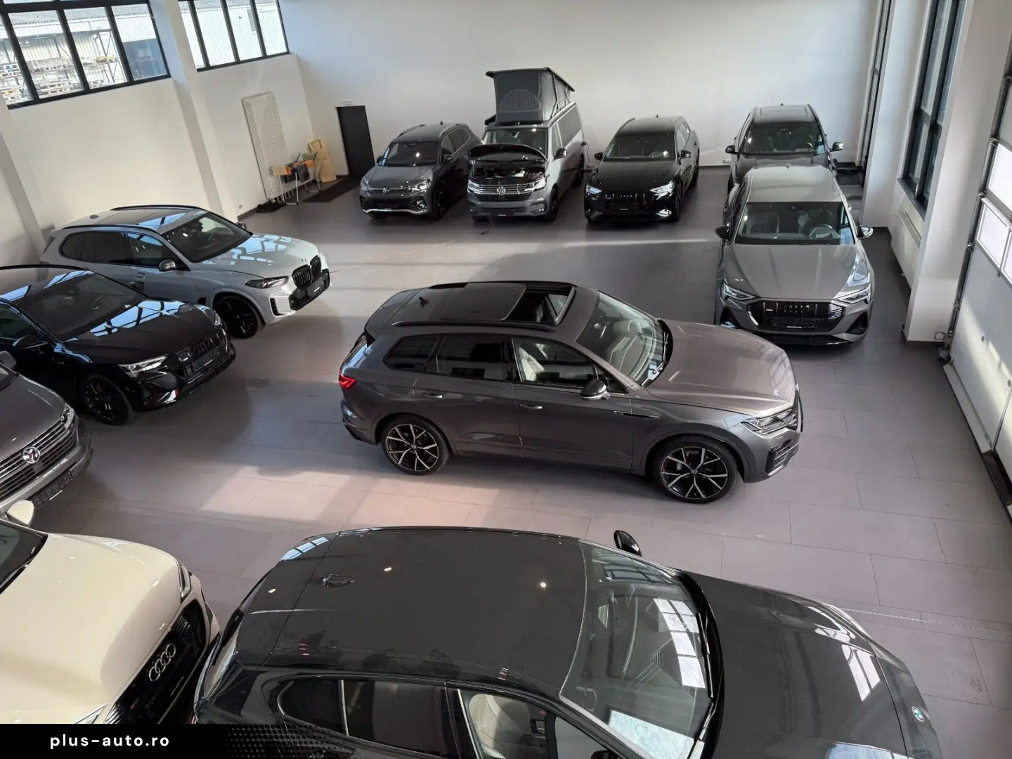 VW Touareg R-Line 4M MATRIX 360  DYN PANO STHZ AHK