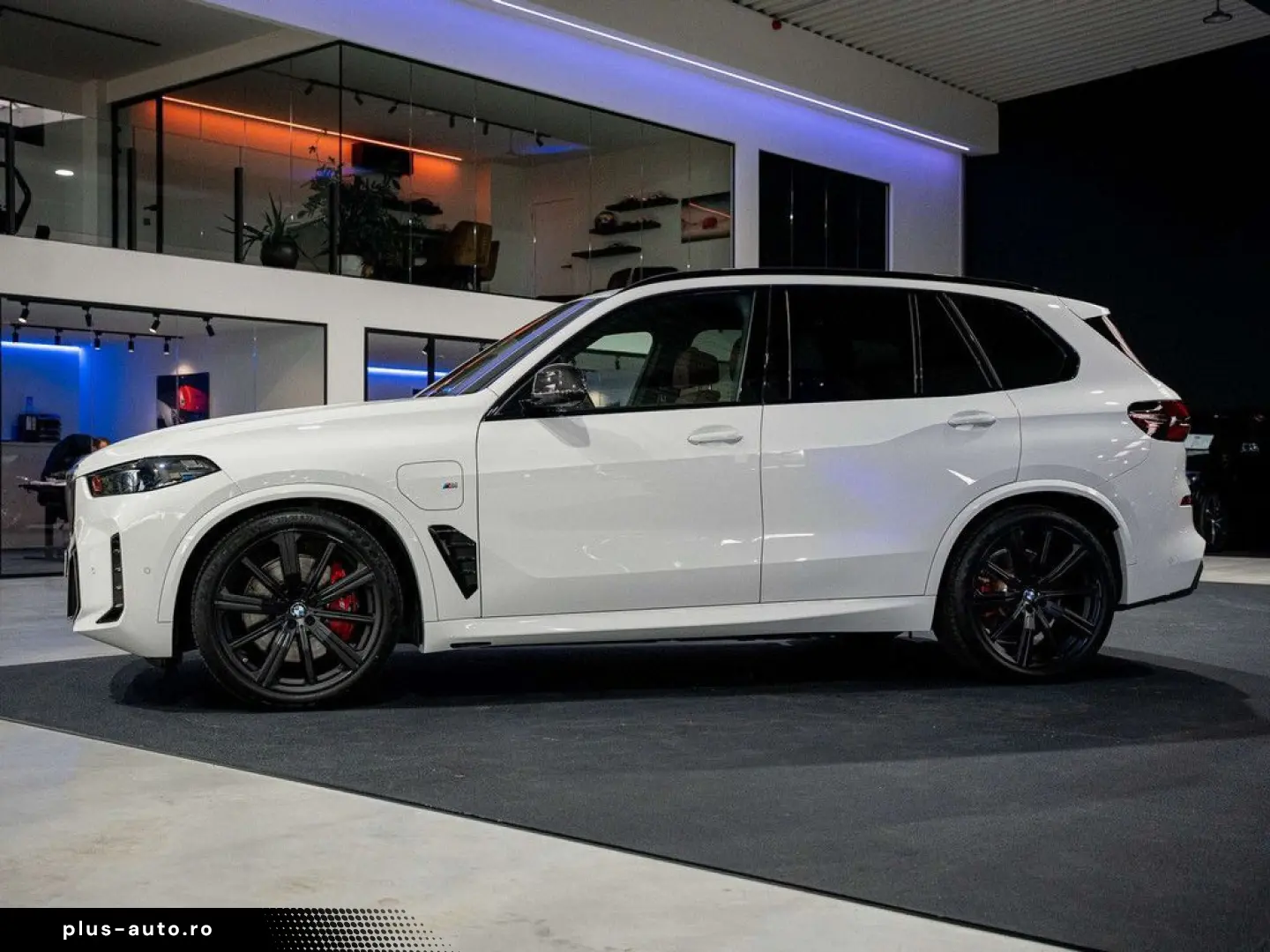 BMW X5 X5 xDrive50e - B&W - HUD - Massage - Sky loun