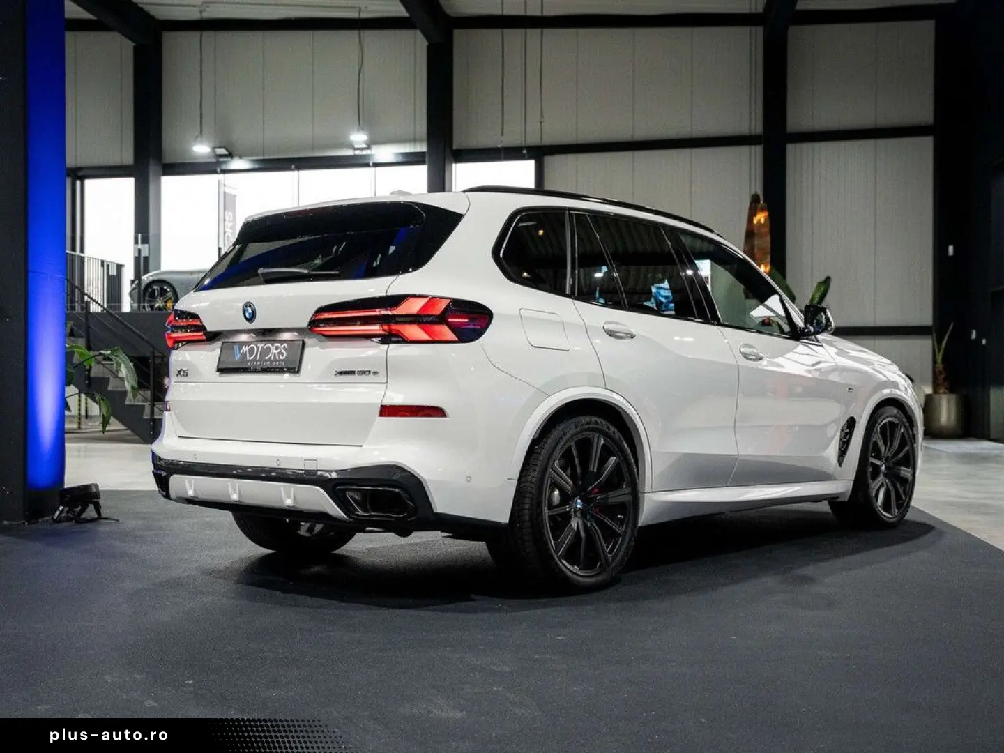 BMW X5 X5 xDrive50e - B&W - HUD - Massage - Sky loun