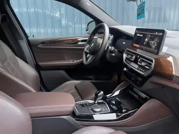 BMW X4 xDr 30d M SPORT  AHK Laser Standheiz 8Fach-B.