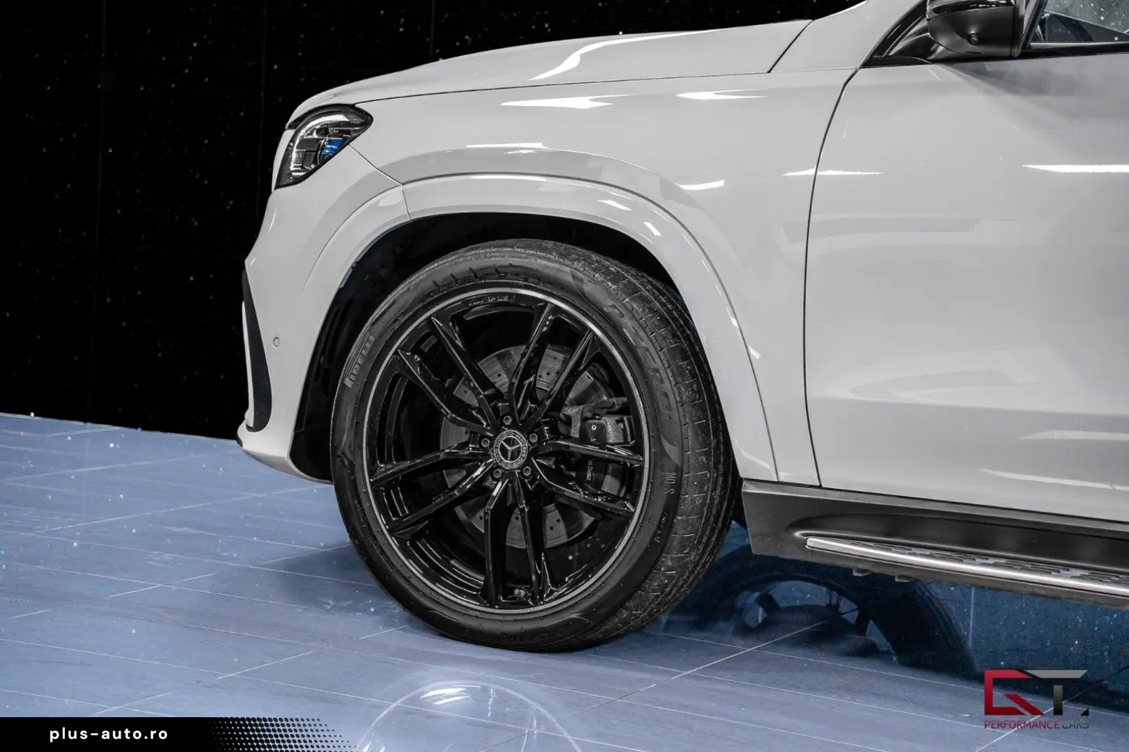 MERCEDES-BENZ GLS 450 d AMG Ultimate TV Alpine Grey 23  Pano