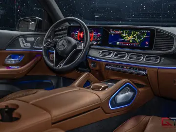 MERCEDES-BENZ GLS 450 d AMG Ultimate TV Alpine Grey 23  Pano