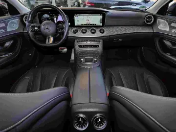 MERCEDES-BENZ CLS 450 4M AMG HEADUP BURMESTER 360  DISTRO