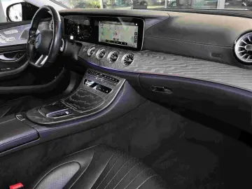 MERCEDES-BENZ CLS 450 4M AMG HEADUP BURMESTER 360  DISTRO