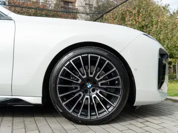 BMW 740 d M SPORT XDRIVE