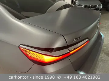 BMW 750e xDr  M SPORTPAKET FROZEN GREY BELÜFT 2025