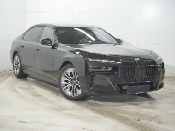 BMW 740d xDrive M Sport Pro Autobahnas LoungeSeating