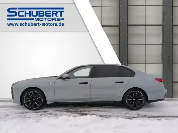 BMW 740 d xDrive M Sport DAProf PA-Prof B&W Standhzg