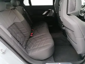 BMW 740 d xDrive M Sport DAProf PA-Prof B&W Standhzg