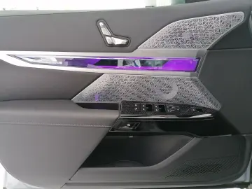 BMW 740 d xDrive M Sport DAProf PA-Prof B&W Standhzg