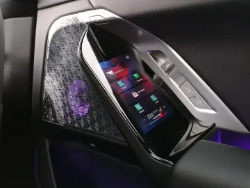 BMW 740 d xDrive M Sport DAProf PA-Prof B&W Standhzg