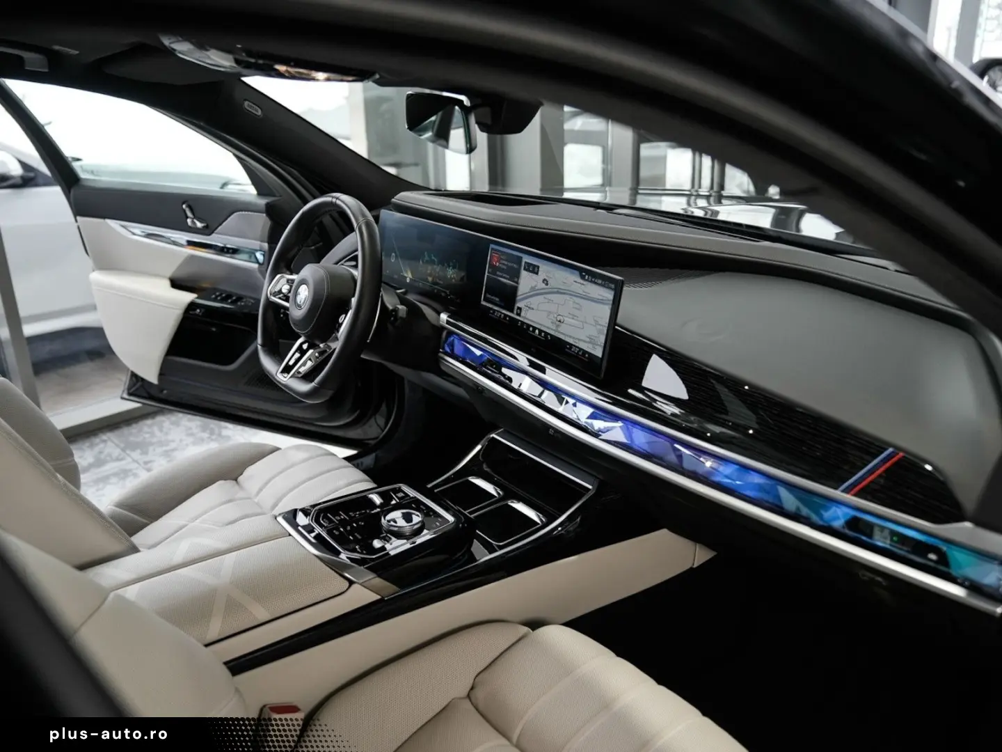 BMW 740d xDrive M SPORT PRO Sky-Lou. Autotür. FOND