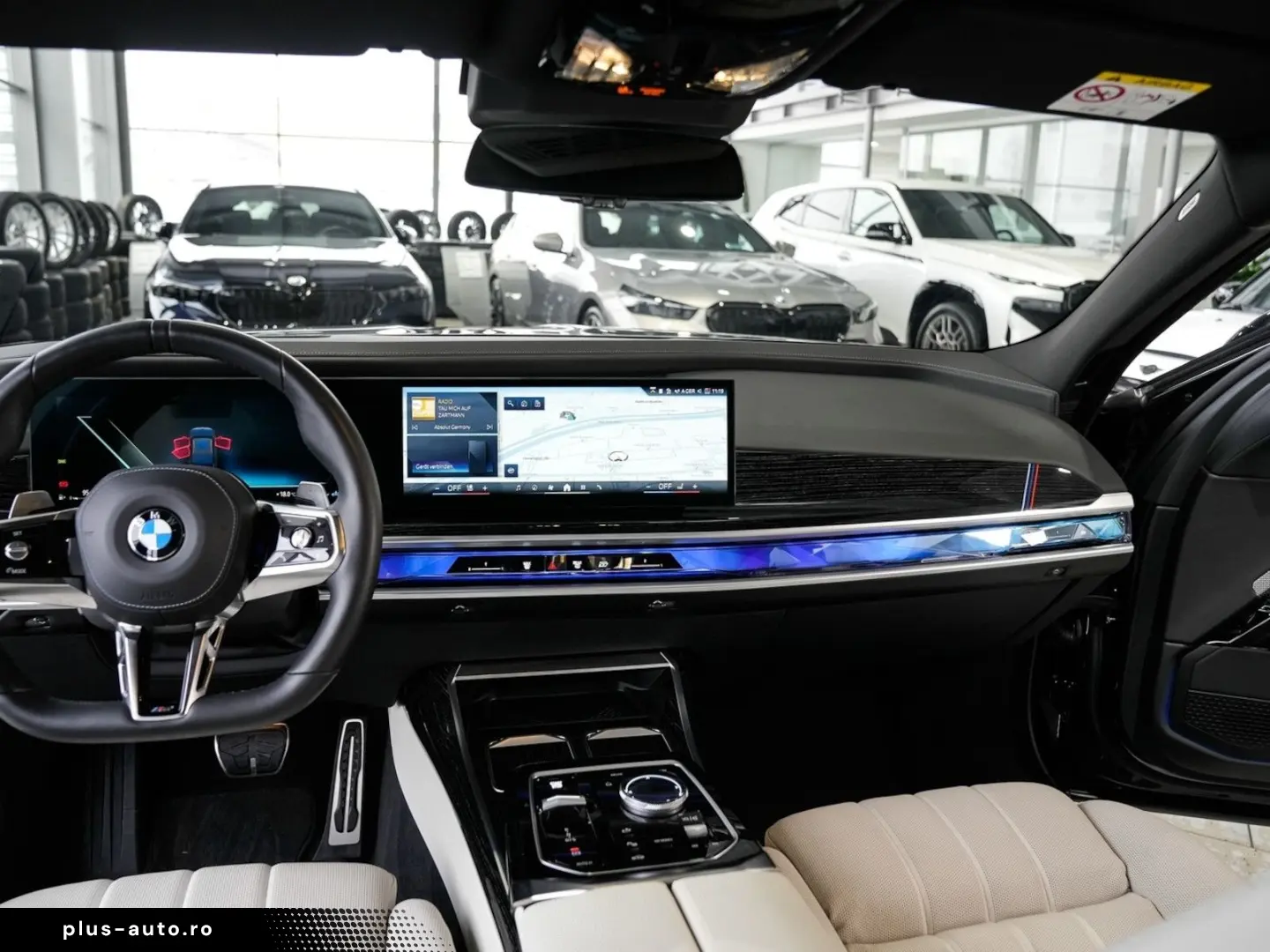 BMW 740d xDrive M SPORT PRO Sky-Lou. Autotür. FOND