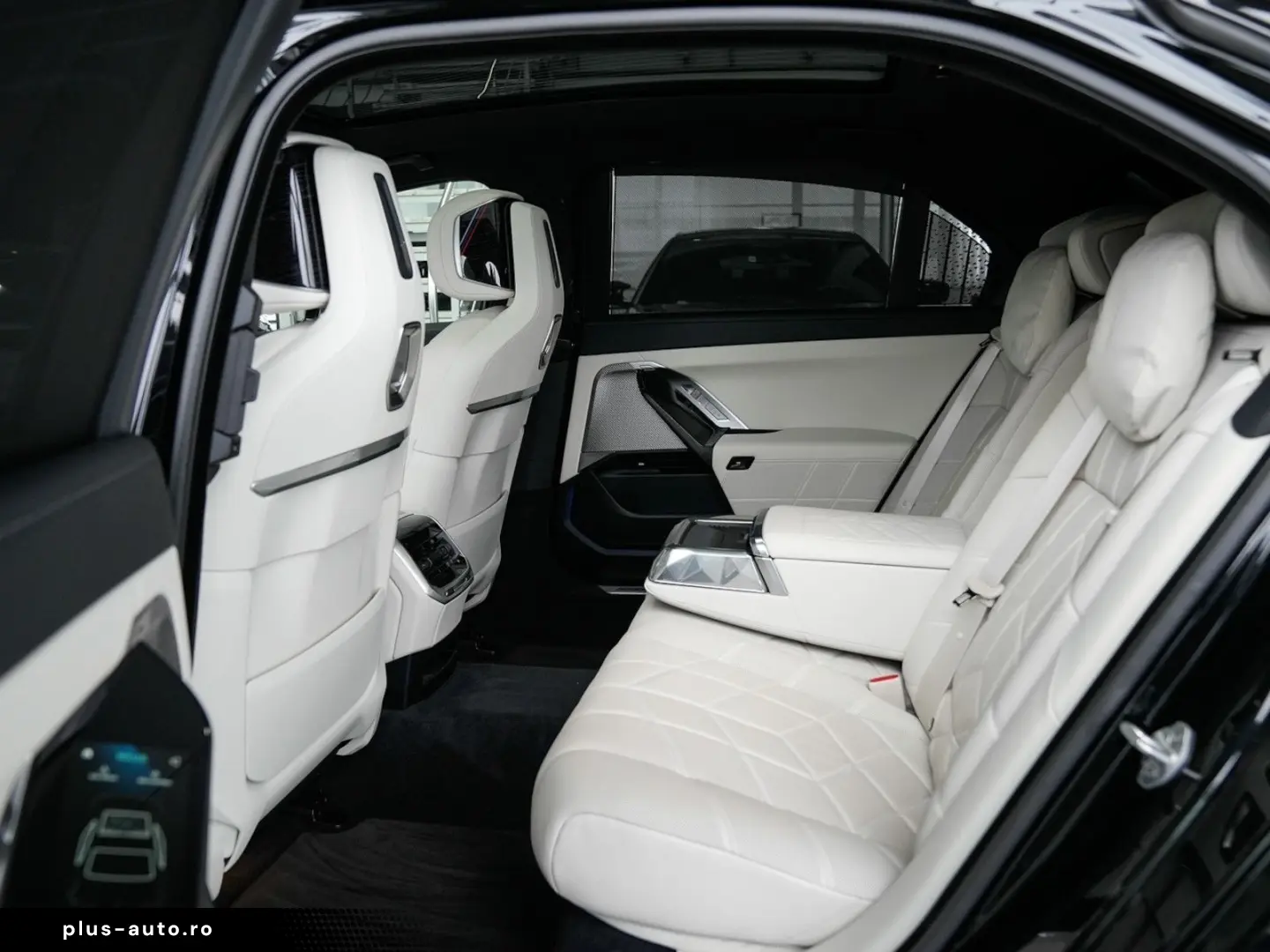 BMW 740d xDrive M SPORT PRO Sky-Lou. Autotür. FOND