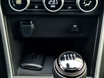 DACIA LOGAN 1.0 Eco-G 100CP Journey MT6