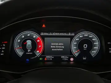 AUDI SQ8 4.0 TFSI quattro MATRIX NAVI AHK B&O STANDHZ