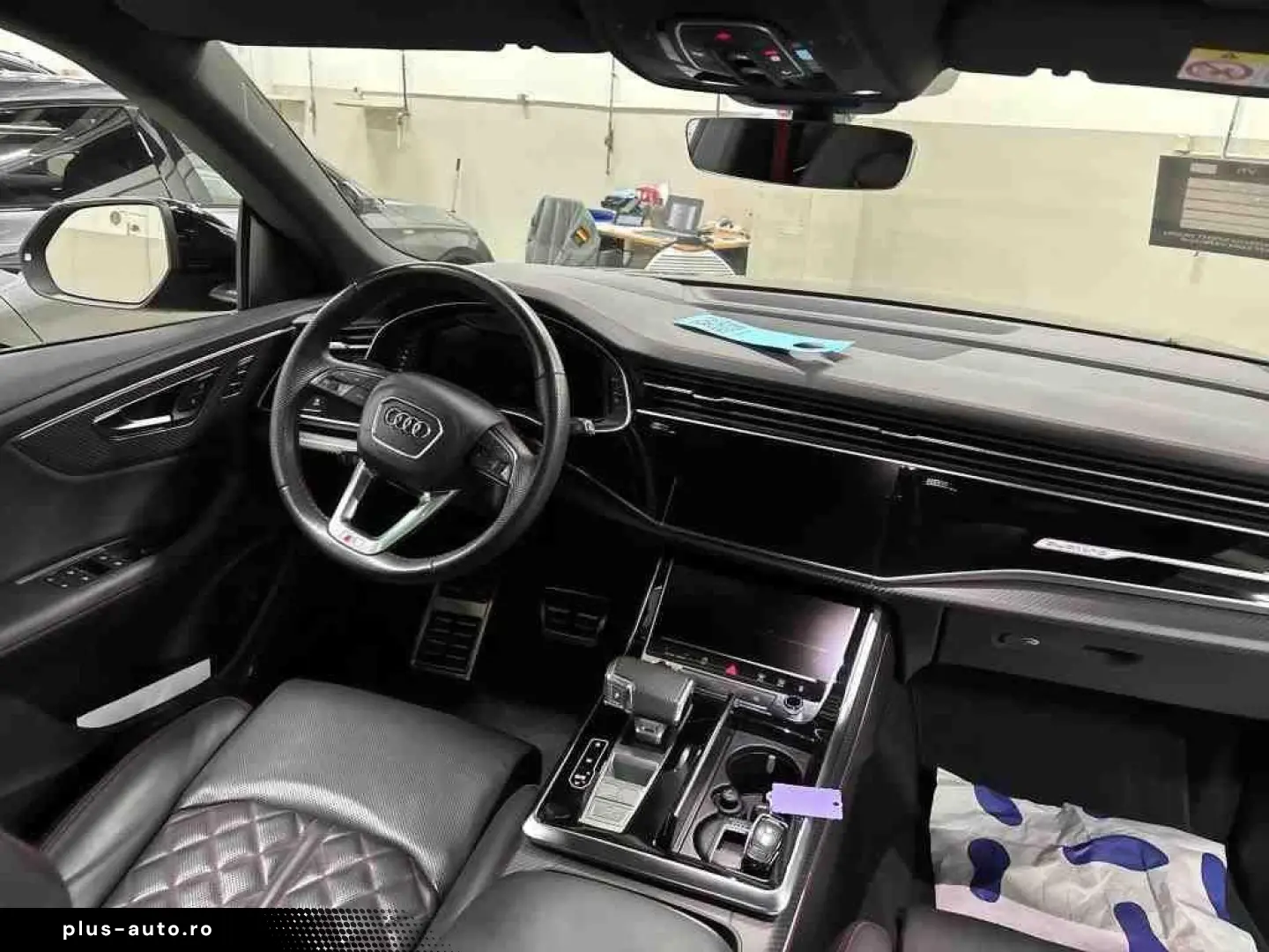 AUDI SQ8 4.0 TFSI B&O ACC HuD LUFT PANO STHZG CARBON