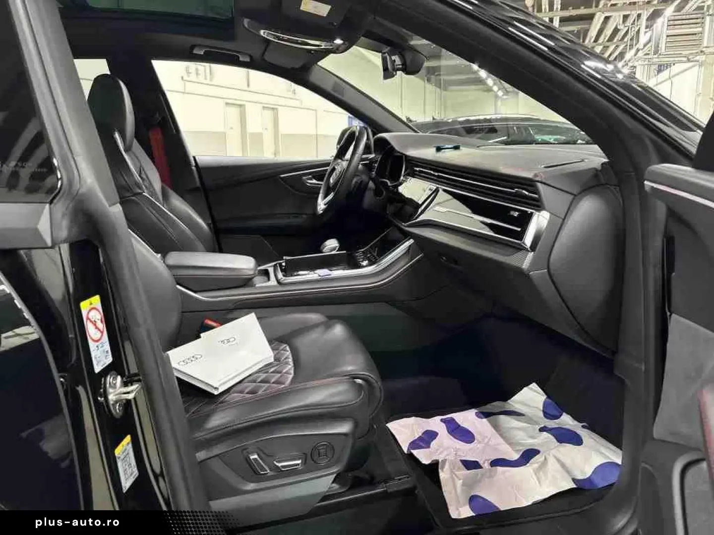 AUDI SQ8 4.0 TFSI B&O ACC HuD LUFT PANO STHZG CARBON