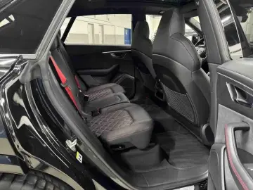 AUDI SQ8 4.0 TFSI B&O ACC HuD LUFT PANO STHZG CARBON