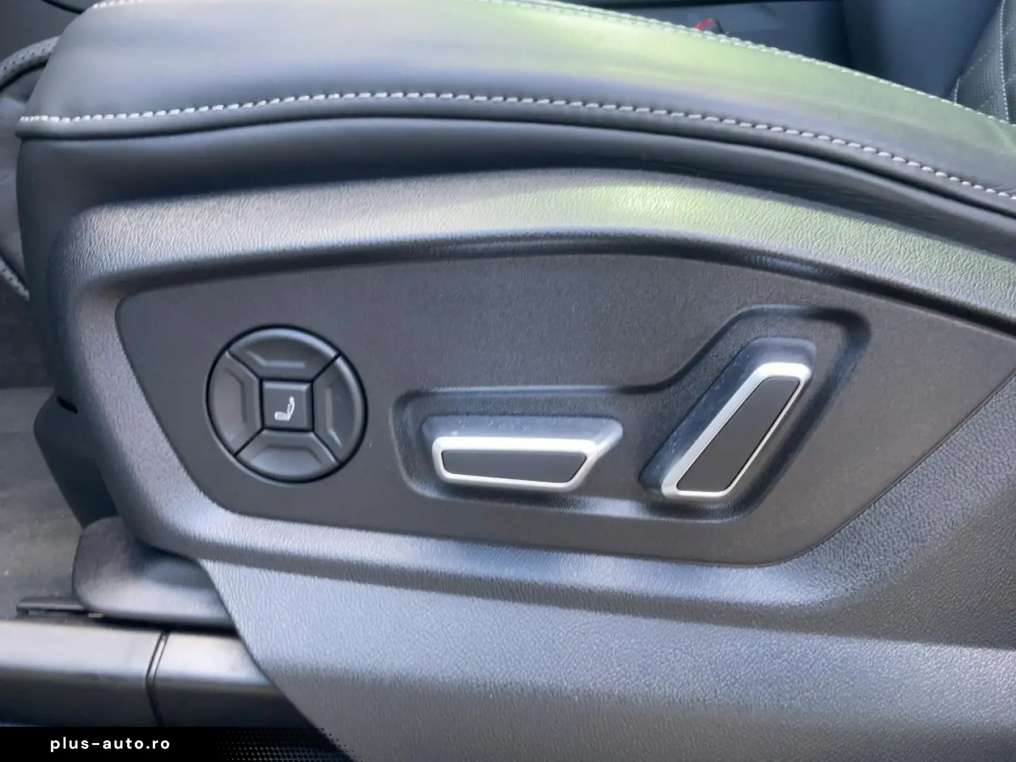 AUDI ABT SQ8 quattro