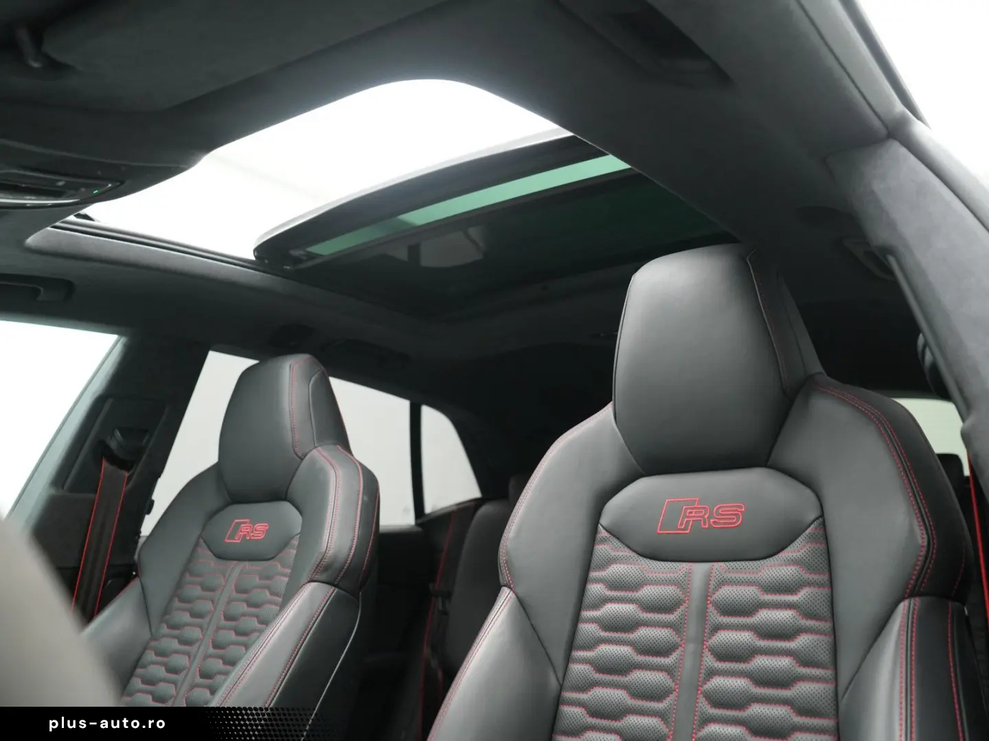AUDI RS Q8 NACHTSICHT LEDER SITZBELÜ MASSAGE MEMORY