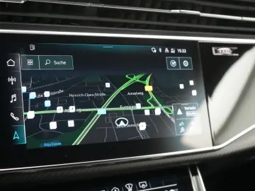 AUDI RS Q8 NACHTSICHT LEDER SITZBELÜ MASSAGE MEMORY