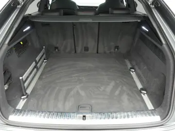 AUDI RS Q8 NACHTSICHT LEDER SITZBELÜ MASSAGE MEMORY