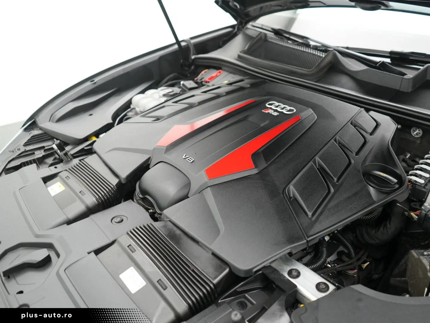 AUDI RS Q8 NACHTSICHT LEDER SITZBELÜ MASSAGE MEMORY