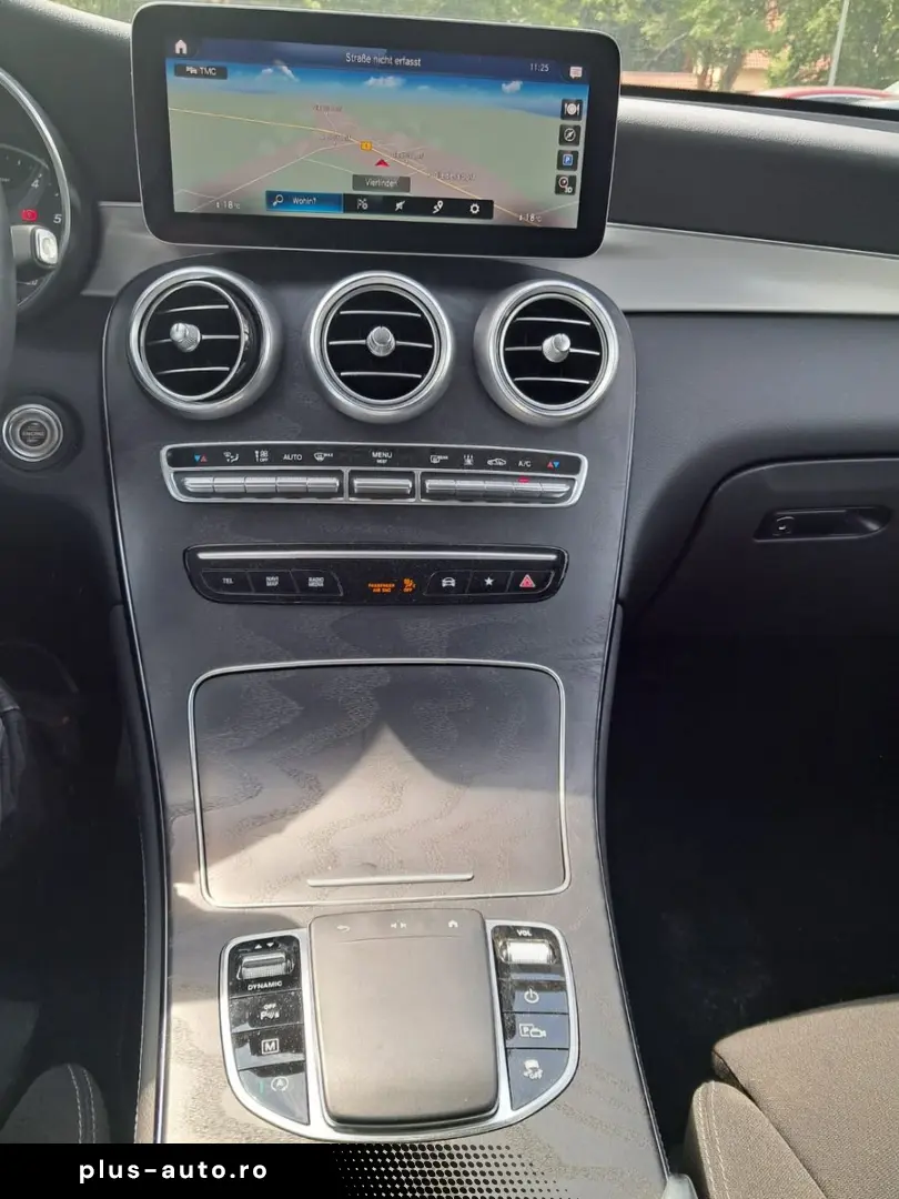 MERCEDES-BENZ GLC 300 d 4Matic LED NAVI KLIMAAUTOM
