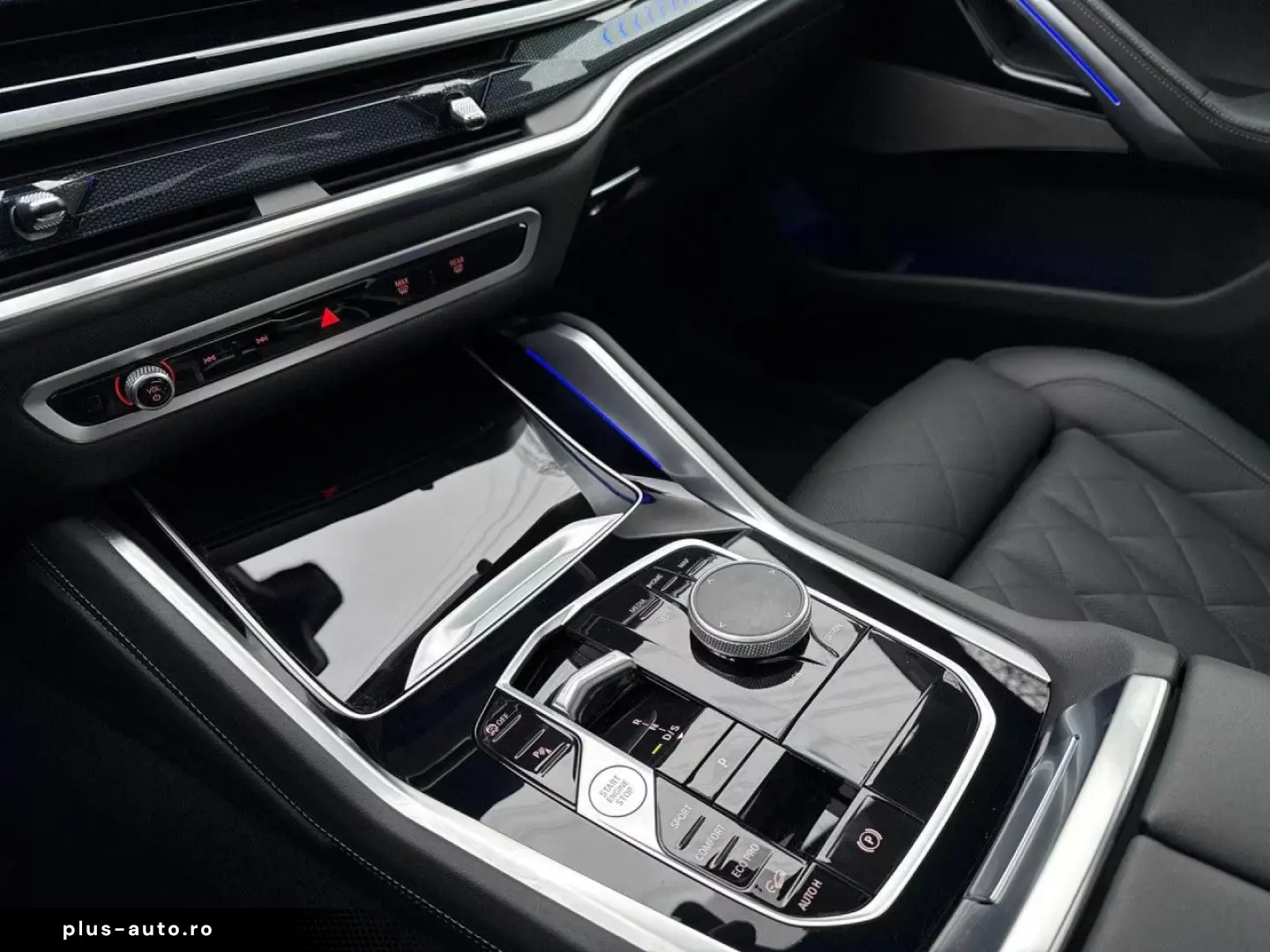 BMW X6 xDr30d M SPORT SoftCl AHK Pano