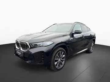 BMW X6 xDr30d M SPORT SoftCl AHK Pano